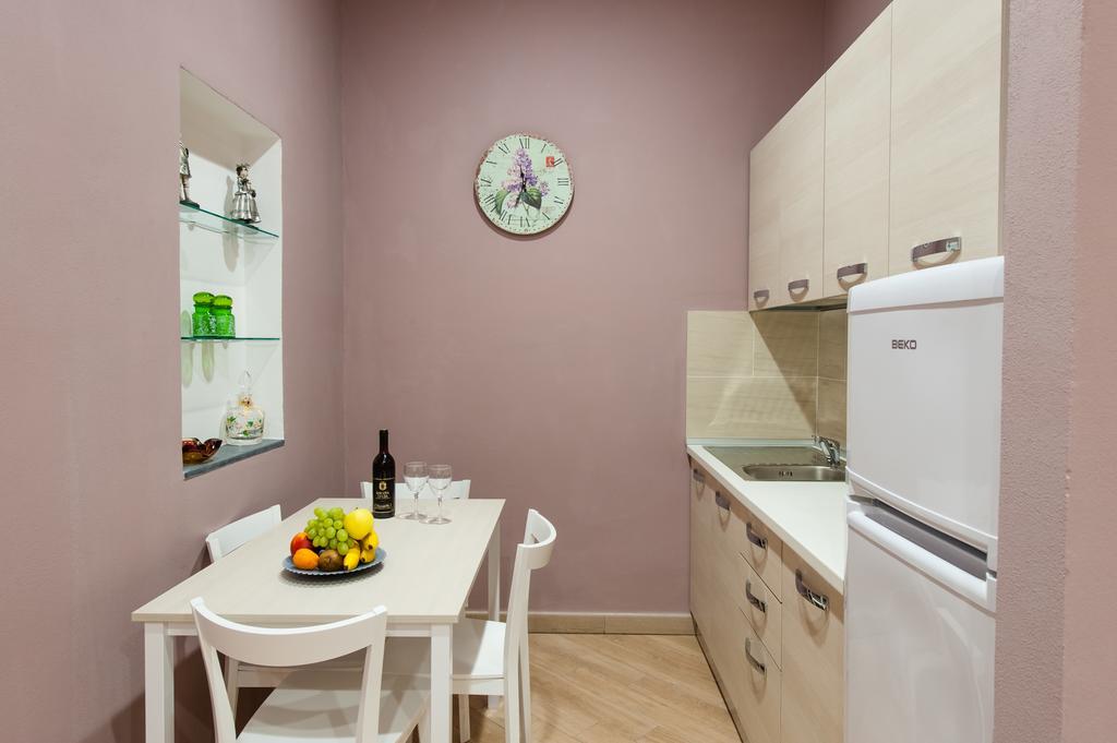 Guest House Le Tre Spezie La Spezia Exterior photo