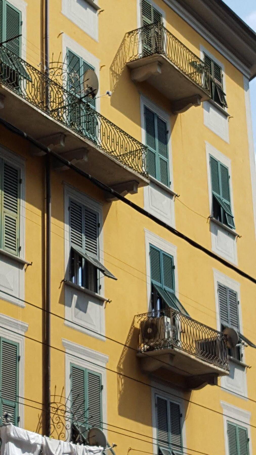 Guest House Le Tre Spezie La Spezia Exterior photo