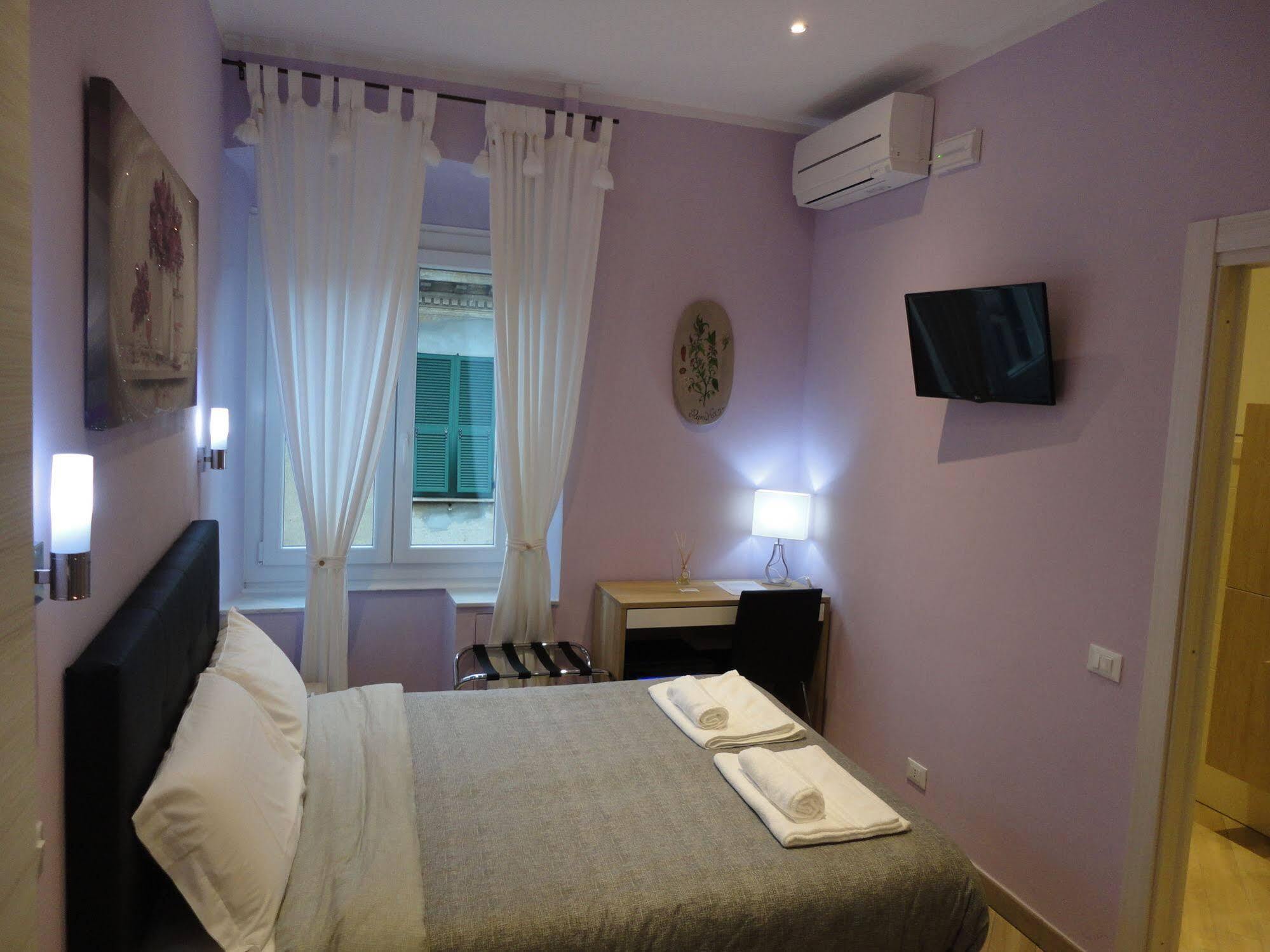 Guest House Le Tre Spezie La Spezia Exterior photo