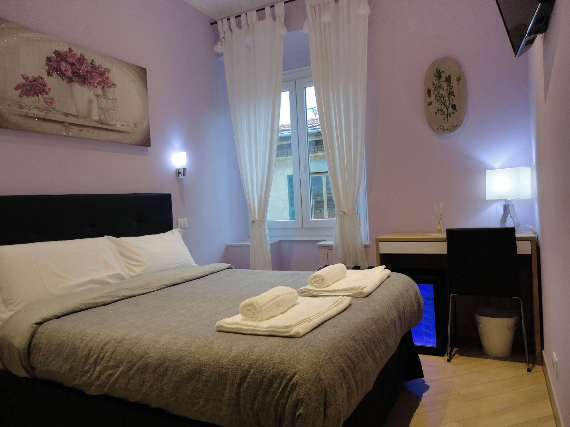 Guest House Le Tre Spezie La Spezia Exterior photo