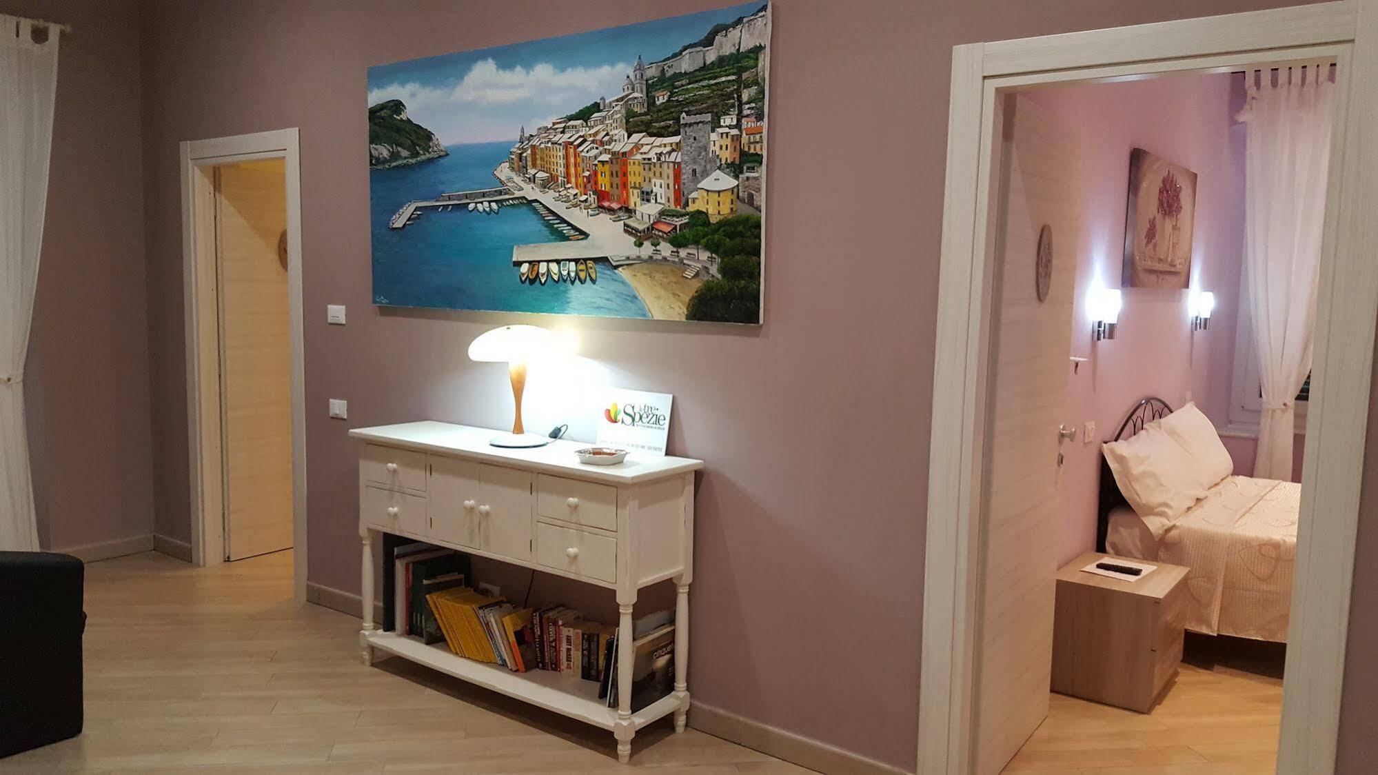 Guest House Le Tre Spezie La Spezia Exterior photo